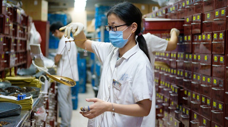 Chinese Herbal Medicine in Western Pharmacies